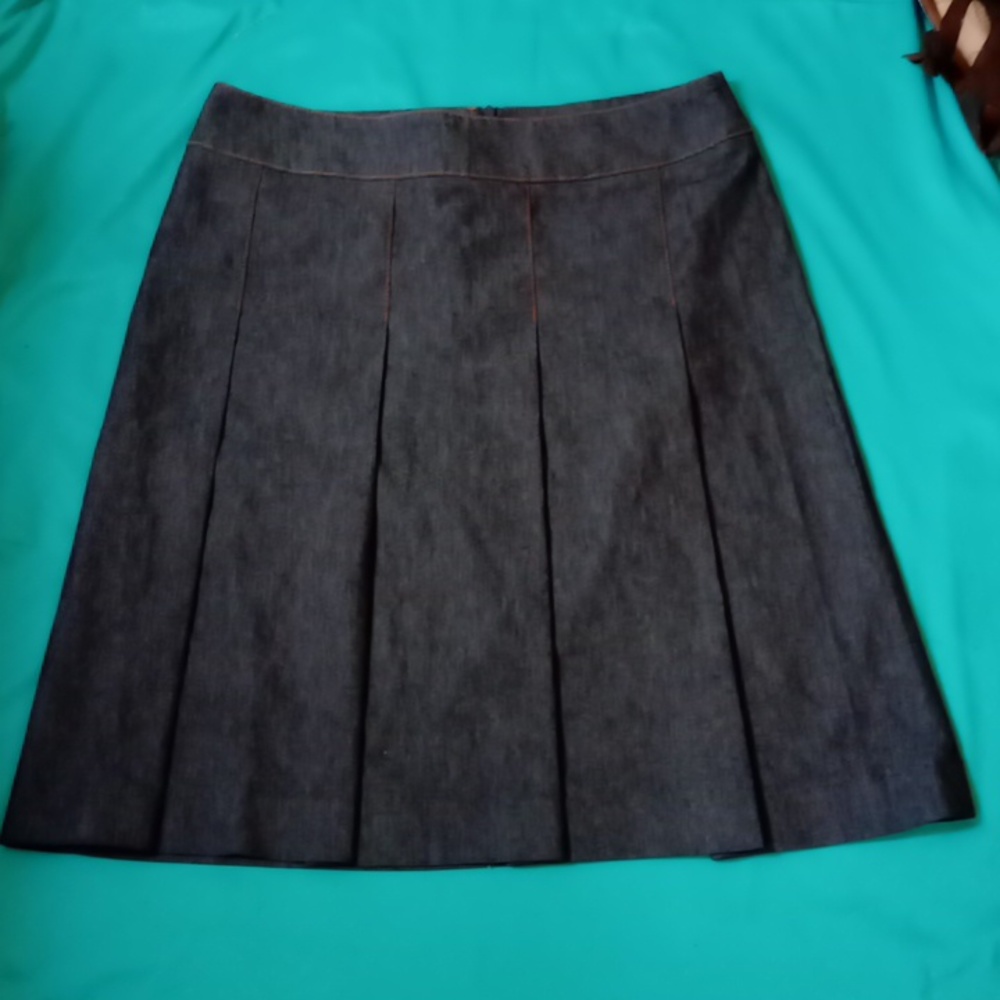 ZARA BASIC DEMIN SKIRT, SIZE LARGE